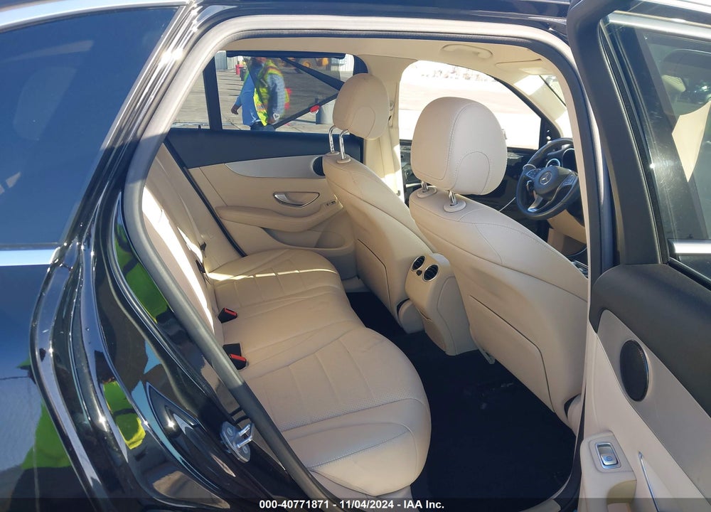 2019 MERCEDES-BENZ GLC 300 VIN: WDC0G4JB7KF549966