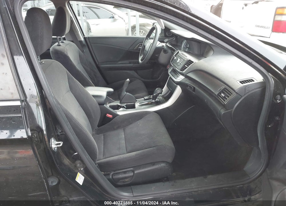 2015 HONDA ACCORD EX VIN: 1HGCR2F75FA169938