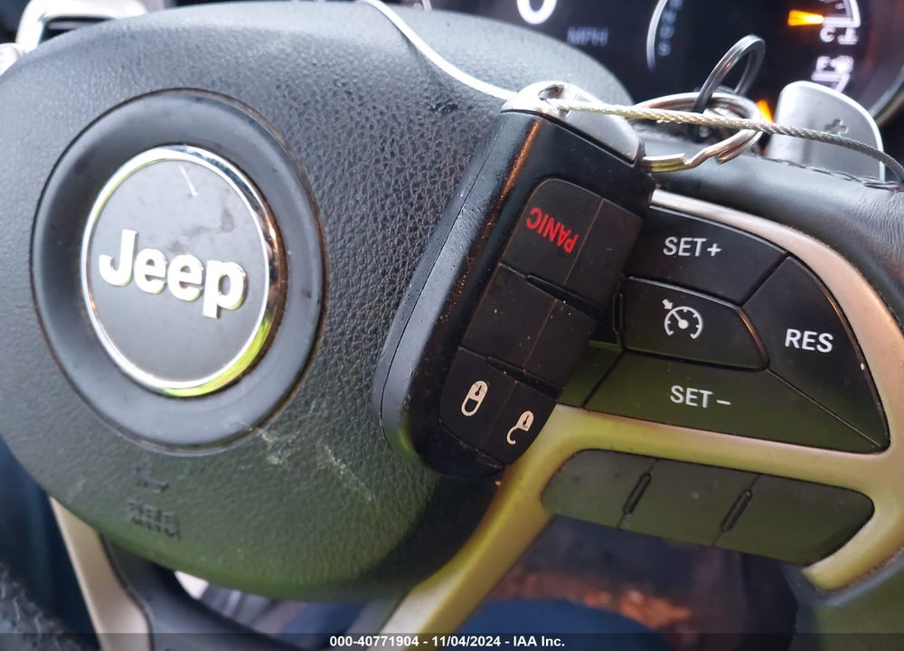 2014 JEEP GRAND CHEROKEE LAREDO VIN: 1C4RJFAG1EC341853