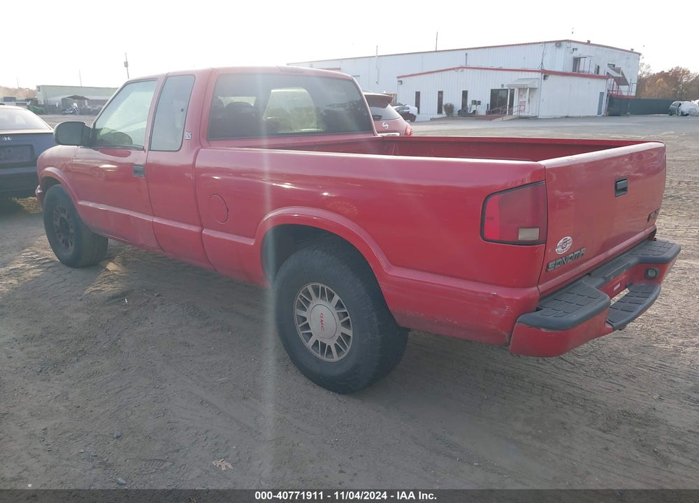 2000 GMC SONOMA SLS VIN: 1GTDT19W8Y8252596