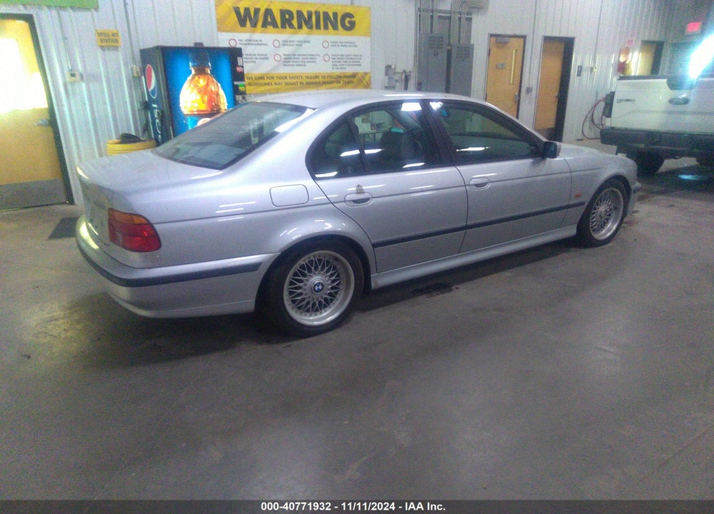 1999 BMW 5 SERIES 528I VIN: WBADM533XXBY16492