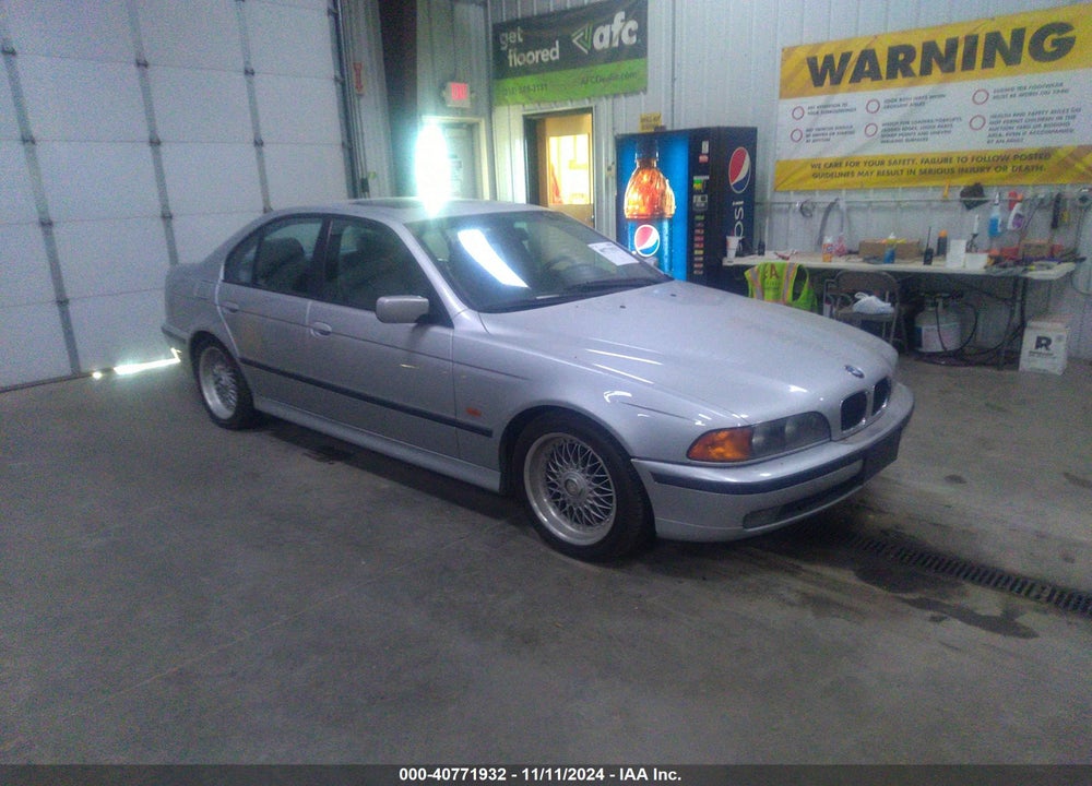 1999 BMW 5 SERIES 528I VIN: WBADM533XXBY16492