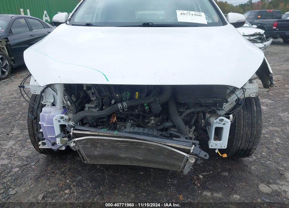 2020 KIA SORENTO 2.4L L VIN: 5XYPG4A37LG675417