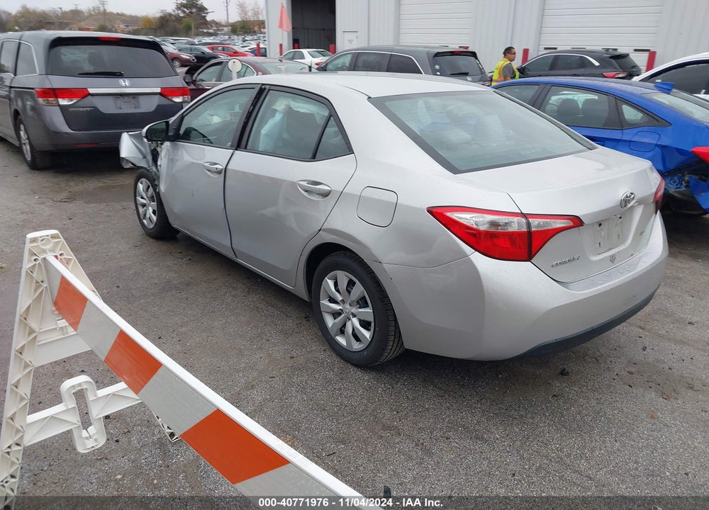 2015 TOYOTA COROLLA LE VIN: 2T1BURHE8FC332087