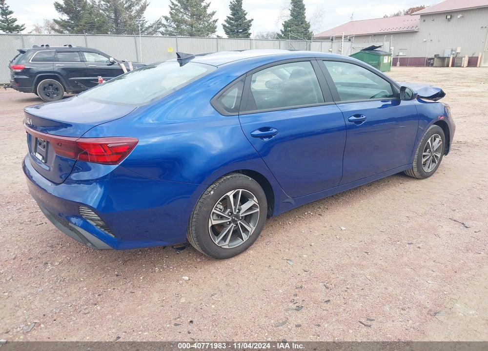 2024 KIA FORTE LXS VIN: 3KPF24AD3RE794106