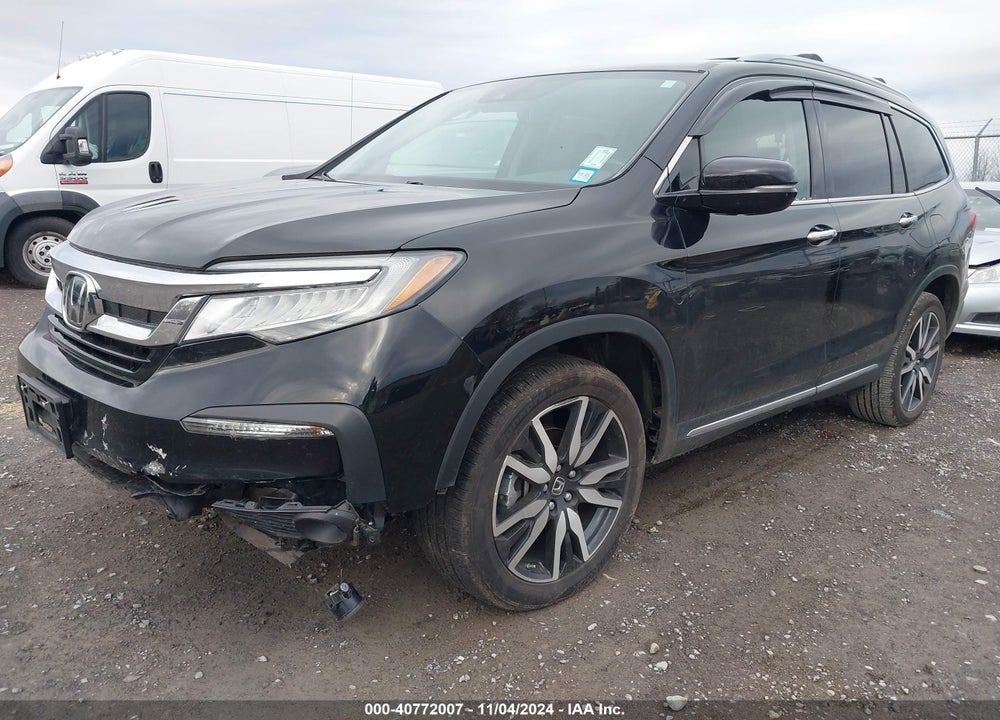 2022 HONDA PILOT AWD TOURING 8 PASSENGER VIN: 5FNYF6H98NB001607