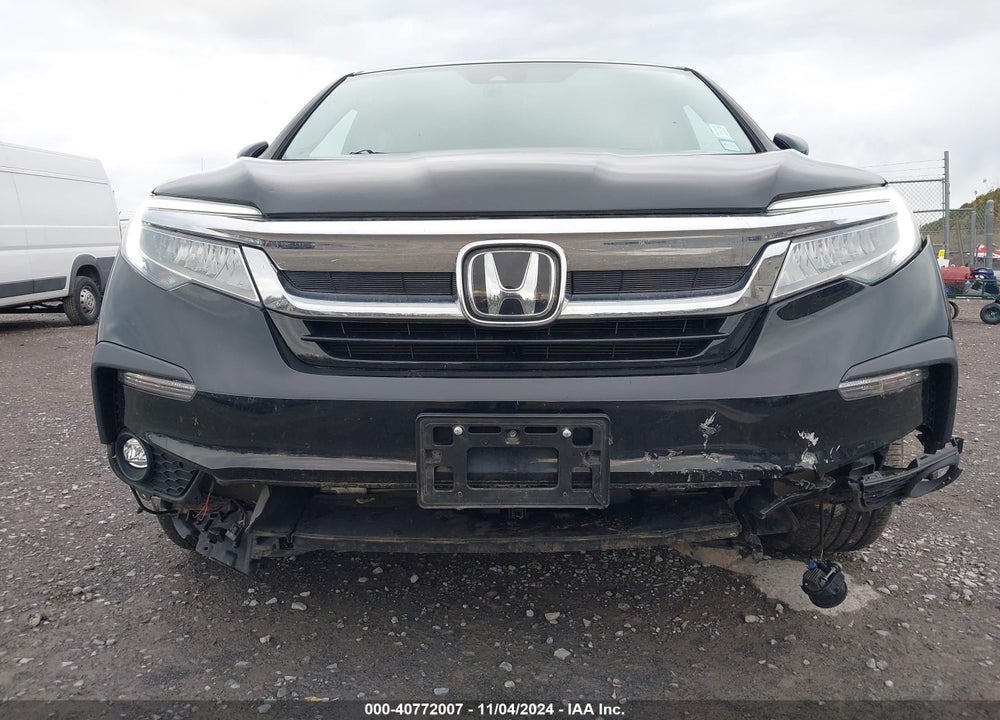 2022 HONDA PILOT AWD TOURING 8 PASSENGER VIN: 5FNYF6H98NB001607