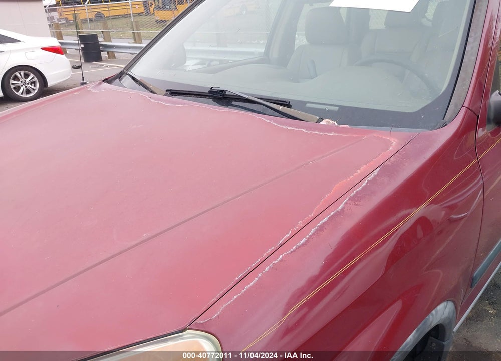 2002 HONDA CR-V LX VIN: JHLRD68452C008895