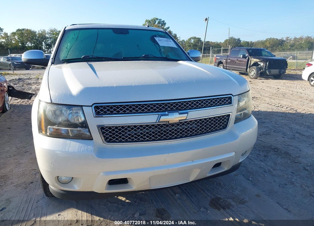 2011 CHEVROLET TAHOE LTZ VIN: 1GNSCCE02BR219039
