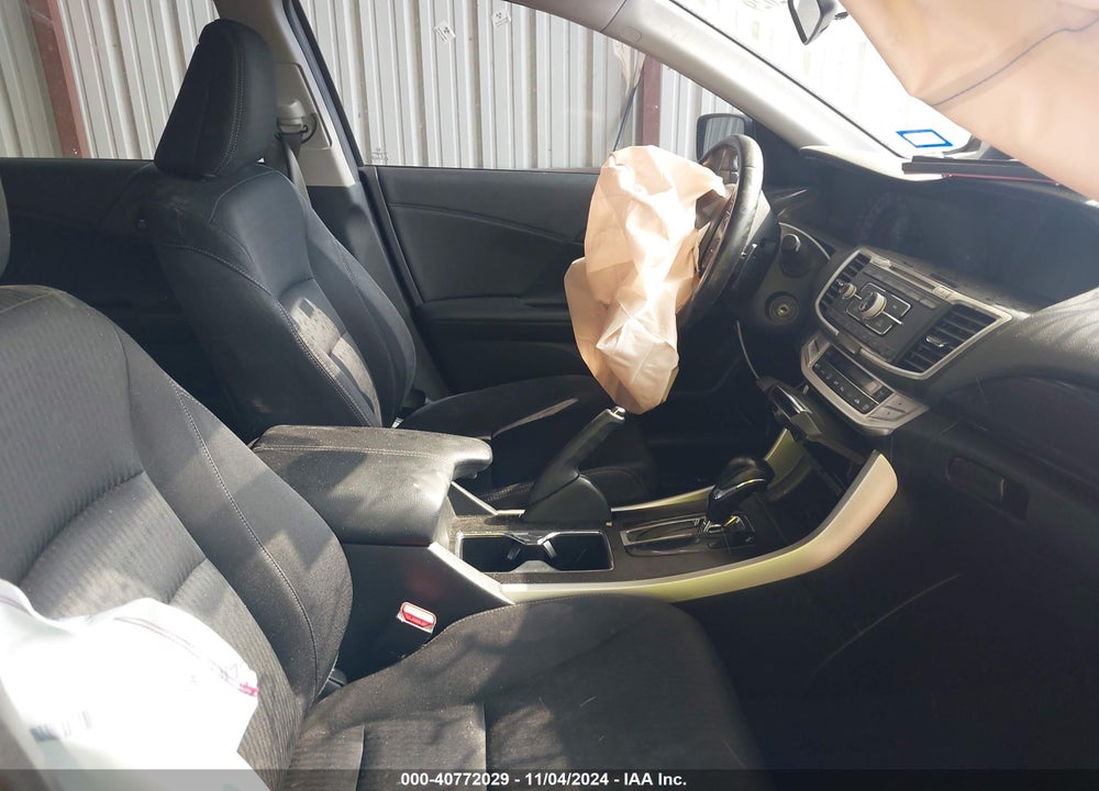 2015 HONDA ACCORD SPORT VIN: 1HGCR2F58FA056595