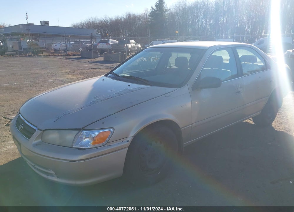 2001 TOYOTA CAMRY LE VIN: JT2BG22KX10537676