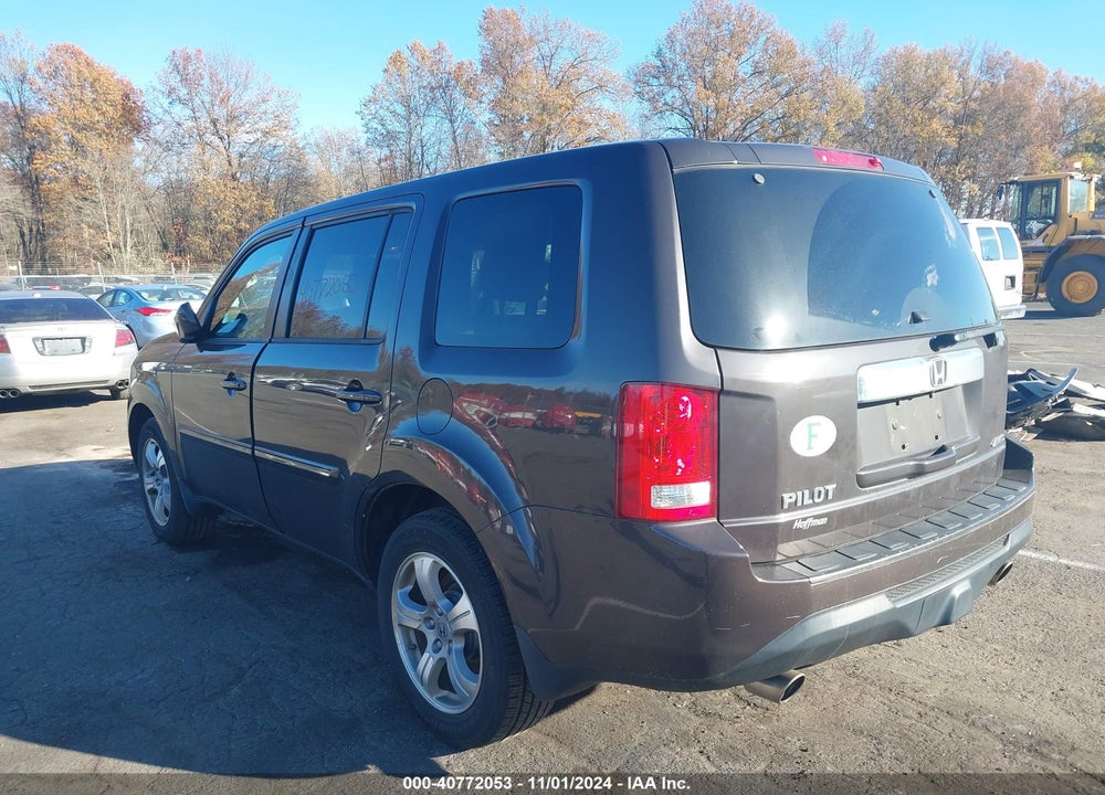2015 HONDA PILOT EX VIN: 5FNYF4H4XFB053671