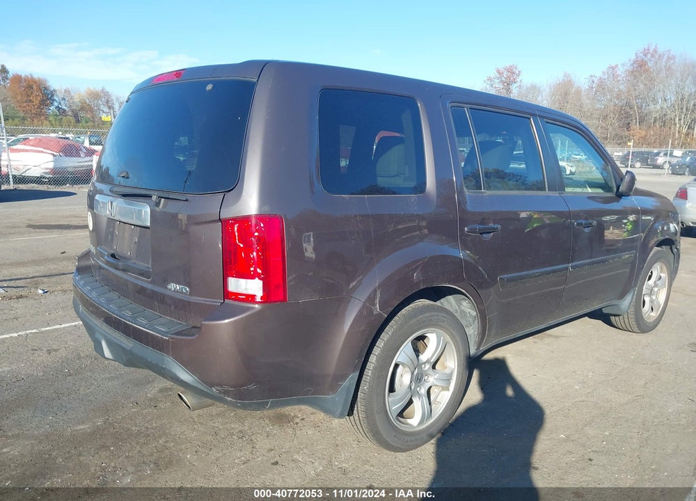 2015 HONDA PILOT EX VIN: 5FNYF4H4XFB053671