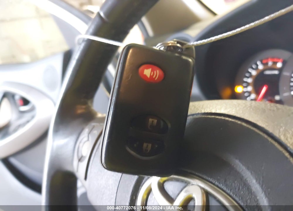 2011 TOYOTA RAV4 LIMITED VIN: 2T3YF4DV8BW088485