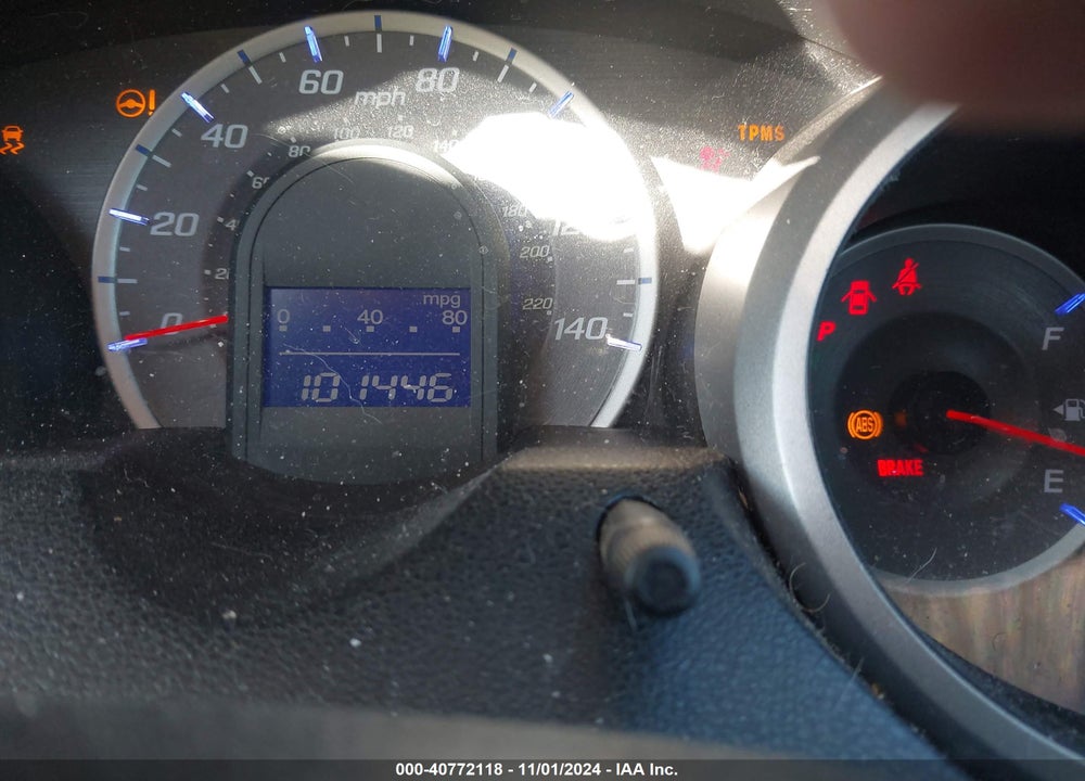 2012 HONDA FIT VIN: JHMGE8H38CS008979