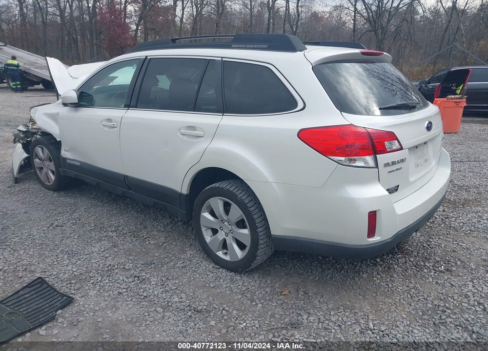 2012 SUBARU OUTBACK 2.5I PREMIUM VIN: 4S4BRBCC7C3238944