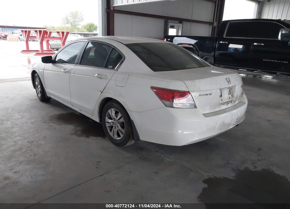 2008 HONDA ACCORD 2.4 LX-P VIN: JHMCP26418C055631