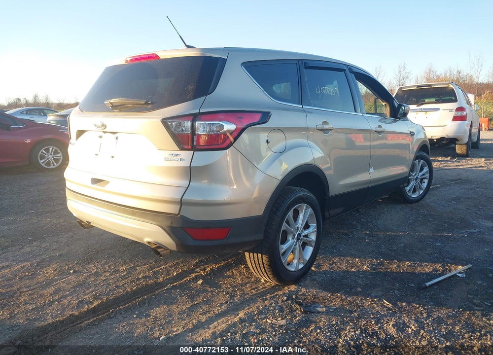 2017 FORD ESCAPE SE VIN: 1FMCU0GD4HUE20354