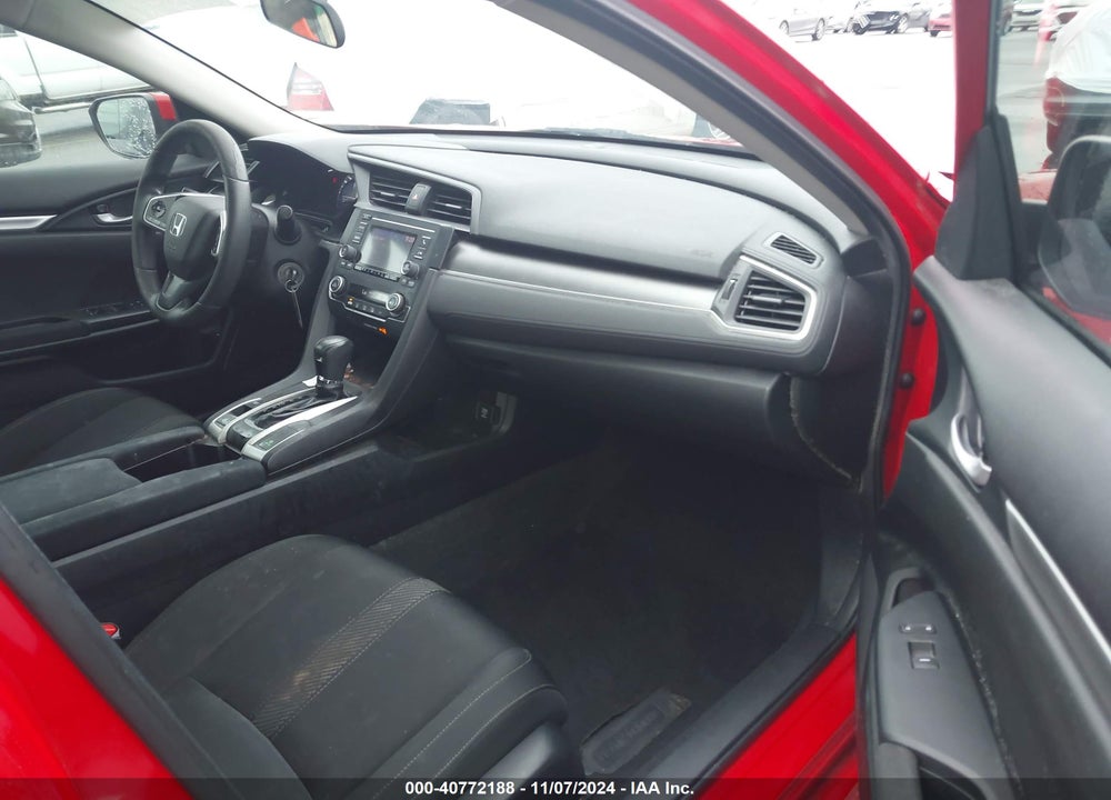 2018 HONDA CIVIC LX VIN: 2HGFC2F56JH551936