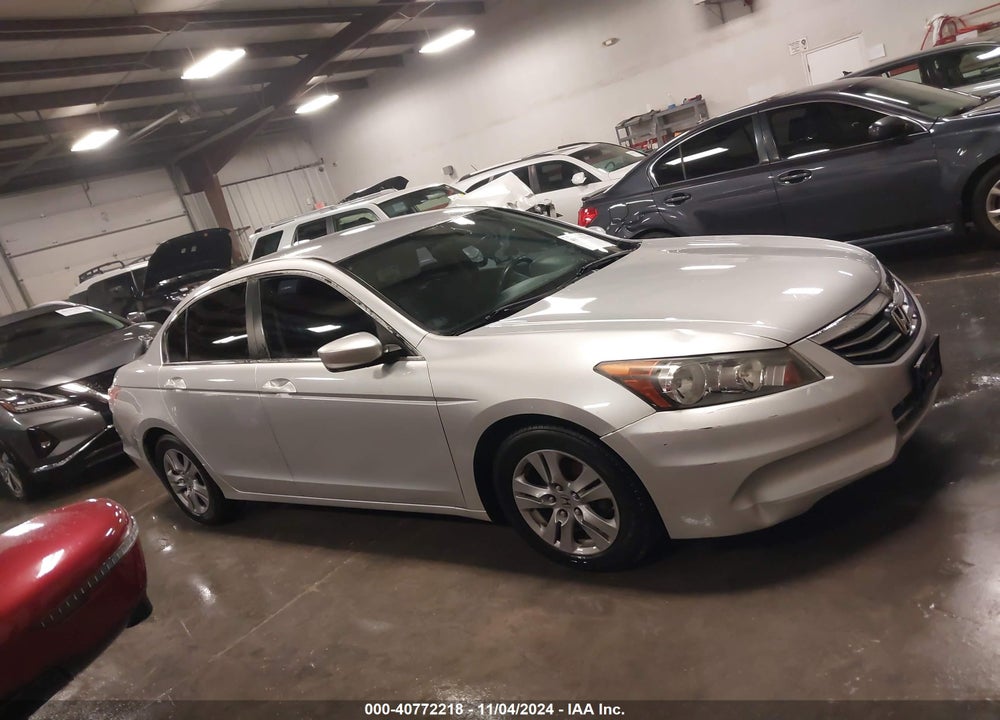 2012 HONDA ACCORD 2.4 SE VIN: 1HGCP2F61CA015221