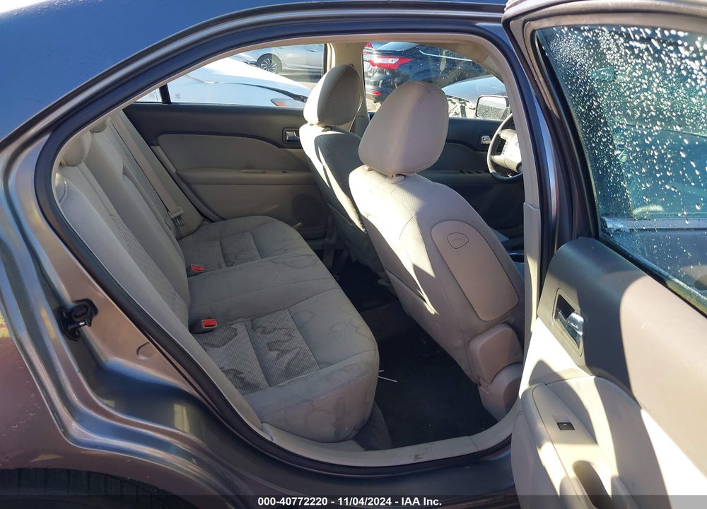 2010 FORD FUSION SE VIN: 3FAHP0HA9AR320811