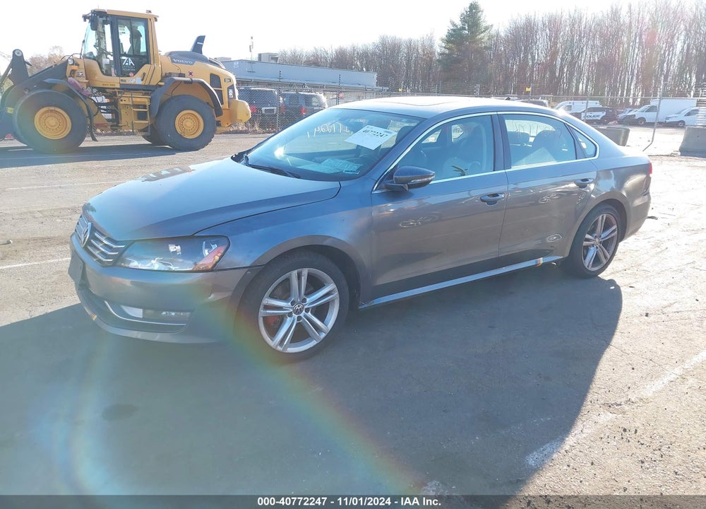 2012 VOLKSWAGEN PASSAT 3.6L V6 SE VIN: 1VWBM7A30CC095383