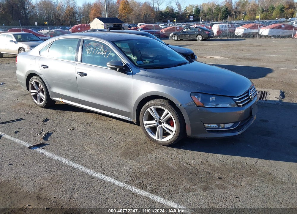 2012 VOLKSWAGEN PASSAT 3.6L V6 SE VIN: 1VWBM7A30CC095383