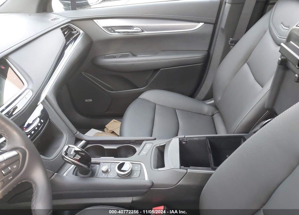 2024 CADILLAC XT6 LUXURY VIN: 1GYKPBR44RZ746654