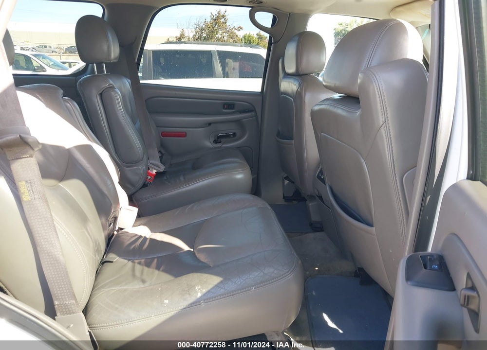 2004 GMC YUKON DENALI VIN: 1GKEK63U24J245050