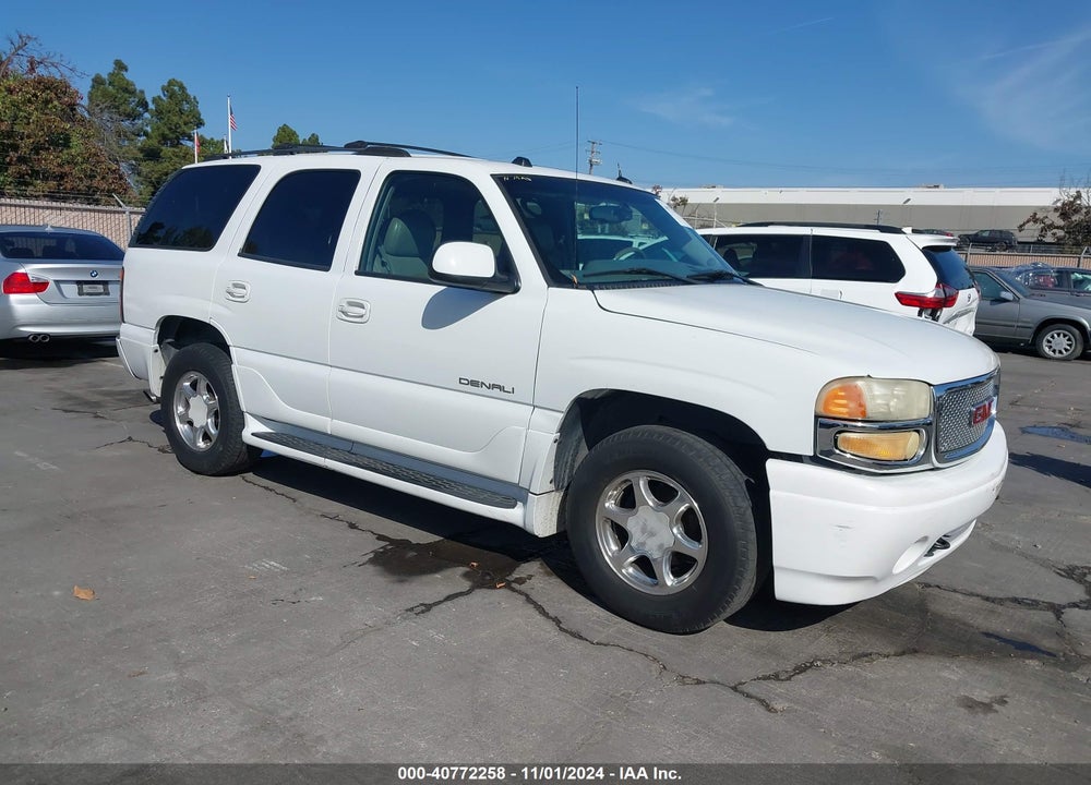 2004 GMC YUKON DENALI VIN: 1GKEK63U24J245050