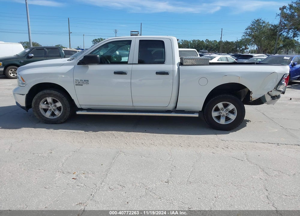 2019 RAM 1500 CLASSIC TRADESMAN QUAD CAB 4X4 6'4 BOX VIN: 1C6RR7FG2KS652837
