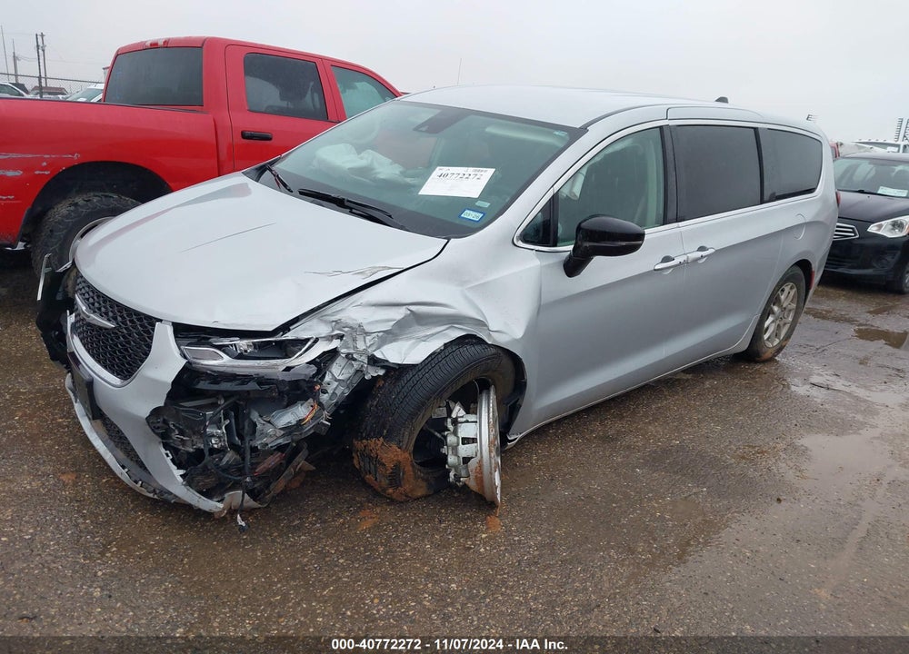 2024 CHRYSLER PACIFICA TOURING L VIN: 2C4RC1BGXRR173025