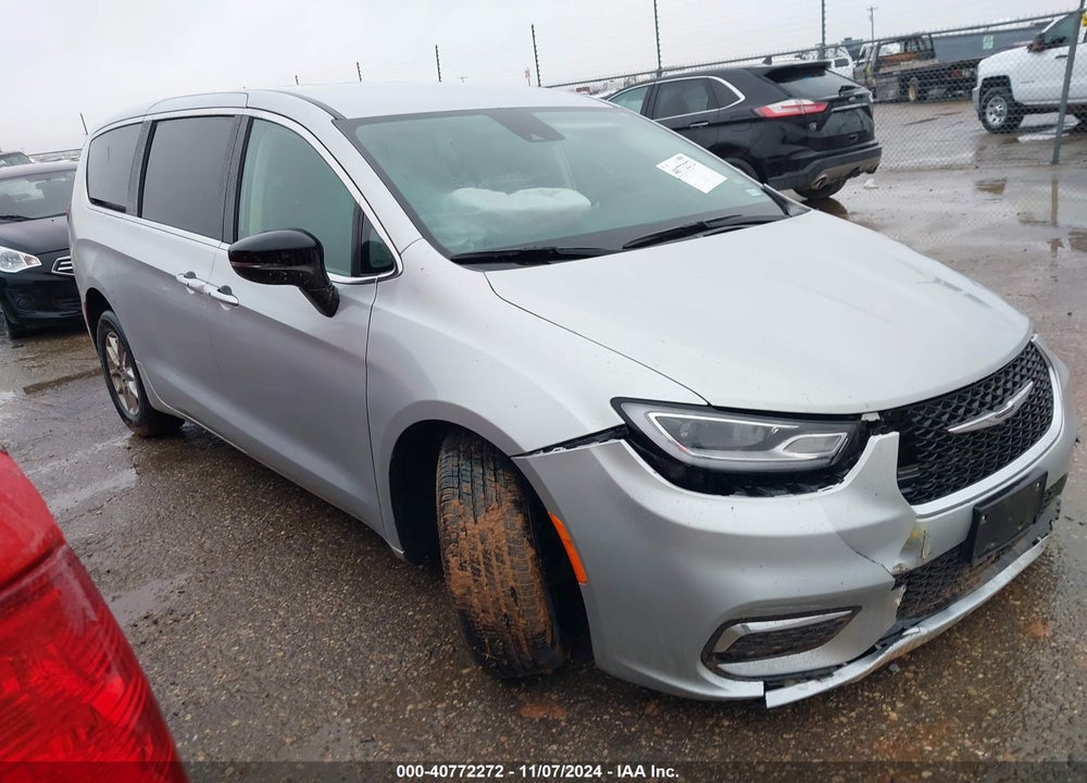 2024 CHRYSLER PACIFICA TOURING L VIN: 2C4RC1BGXRR173025