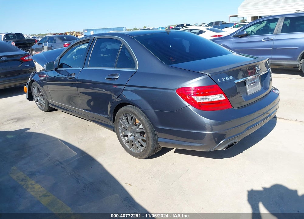 2014 MERCEDES-BENZ C-CLASS C 250 SPORT/LUXURY VIN: WDDGF4HB6EA953135