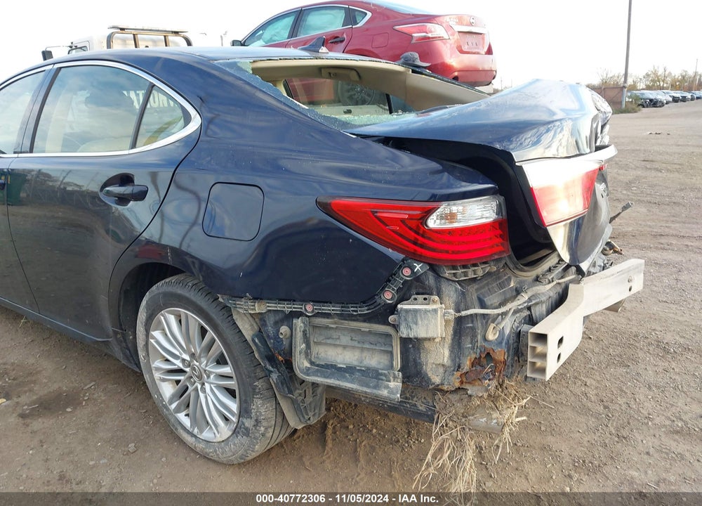 2014 LEXUS ES 350 VIN: JTHBK1GG1E2140516