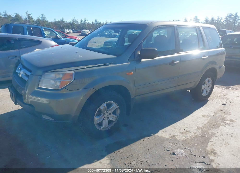 2007 HONDA PILOT LX VIN: 5FNYF18177B029723