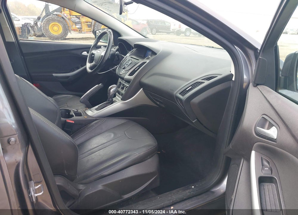 2014 FORD FOCUS SE VIN: 1FADP3K2XEL159455