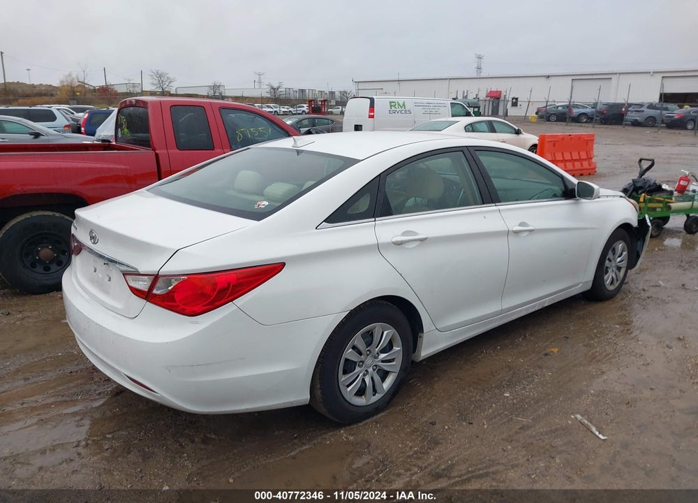 2013 HYUNDAI SONATA GLS VIN: 5NPEB4AC8DH518771