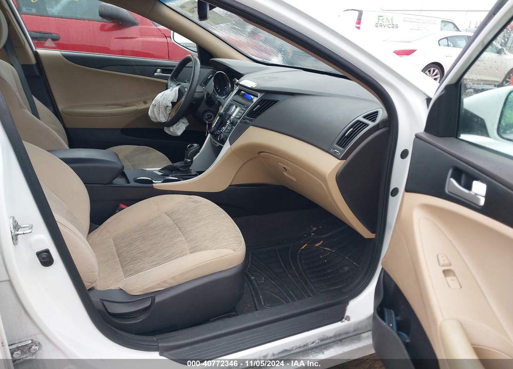 2013 HYUNDAI SONATA GLS VIN: 5NPEB4AC8DH518771