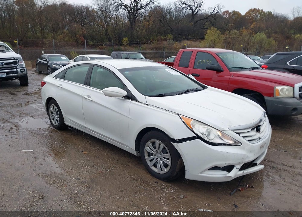 2013 HYUNDAI SONATA GLS VIN: 5NPEB4AC8DH518771