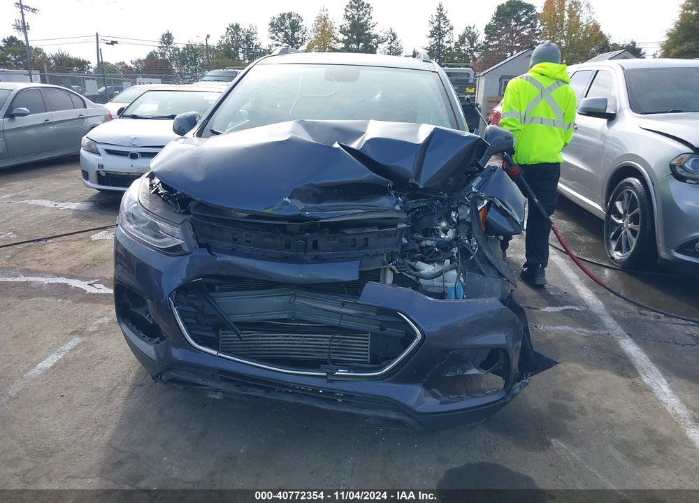 2018 CHEVROLET TRAX LT VIN: 3GNCJLSB4JL153924