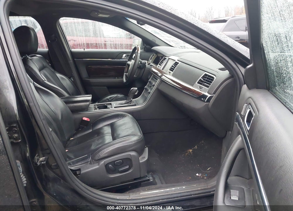 2010 LINCOLN MKS VIN: 1LNHL9DR9AG604643