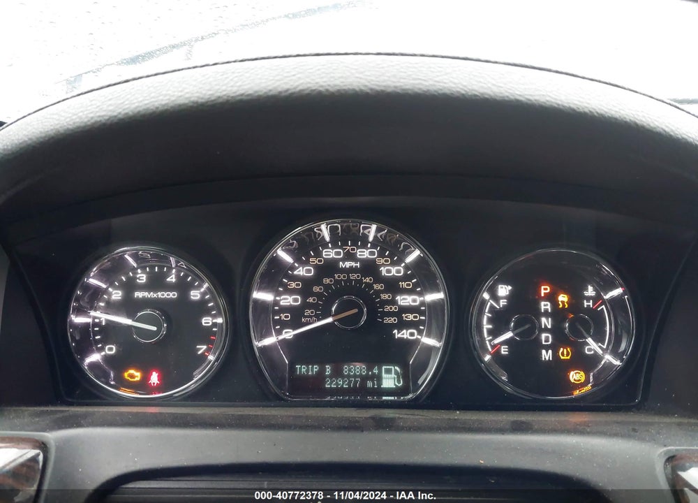 2010 LINCOLN MKS VIN: 1LNHL9DR9AG604643
