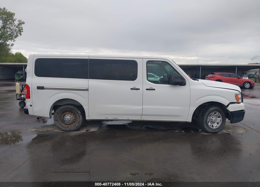 2013 NISSAN NV PASSENGER NV3500 HD S V6 VIN: 5BZBF0AA1DN202076
