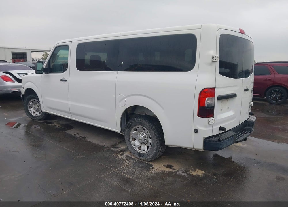 2013 NISSAN NV PASSENGER NV3500 HD S V6 VIN: 5BZBF0AA1DN202076
