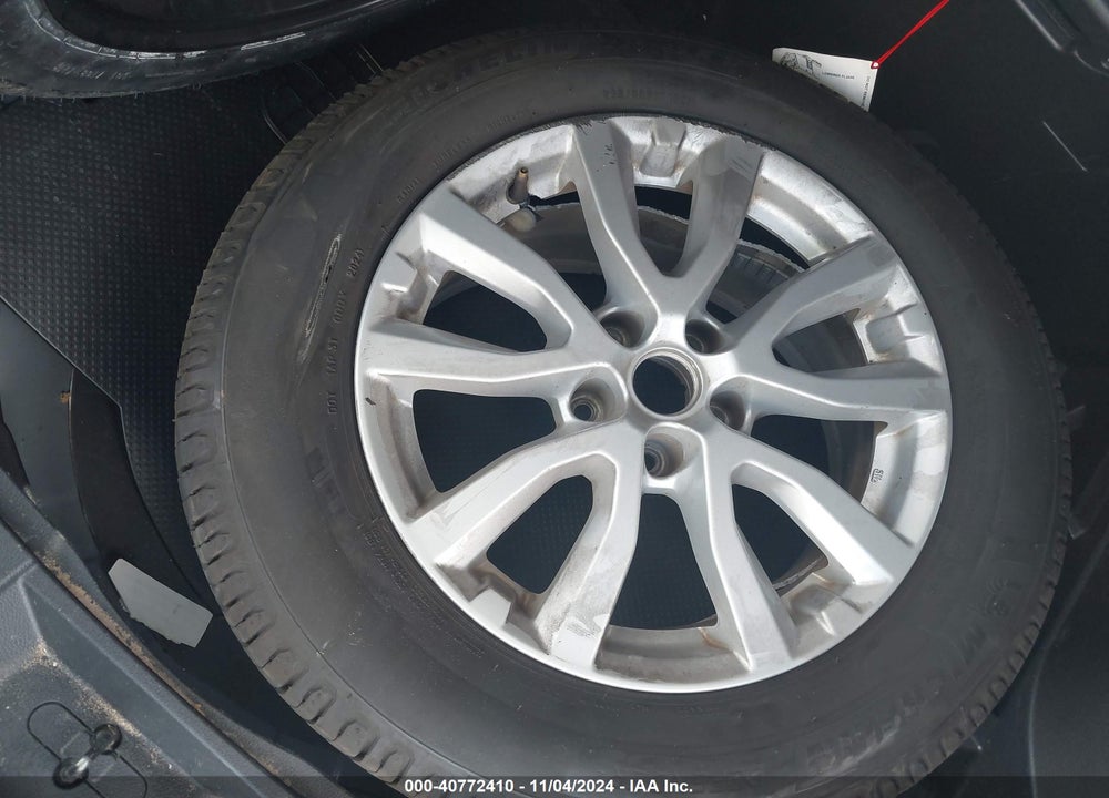 2018 NISSAN ROGUE SV VIN: JN8AT2MT9JW468940