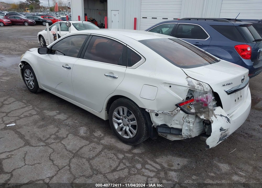2015 NISSAN ALTIMA VIN: 1N4AL3AP2FN379819