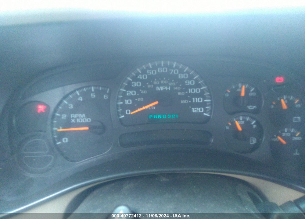 2004 CHEVROLET SUBURBAN 1500 LT VIN: 1GNEC16Z04J175235