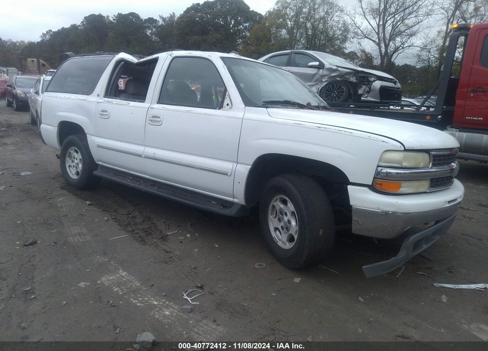 2004 CHEVROLET SUBURBAN 1500 LT VIN: 1GNEC16Z04J175235