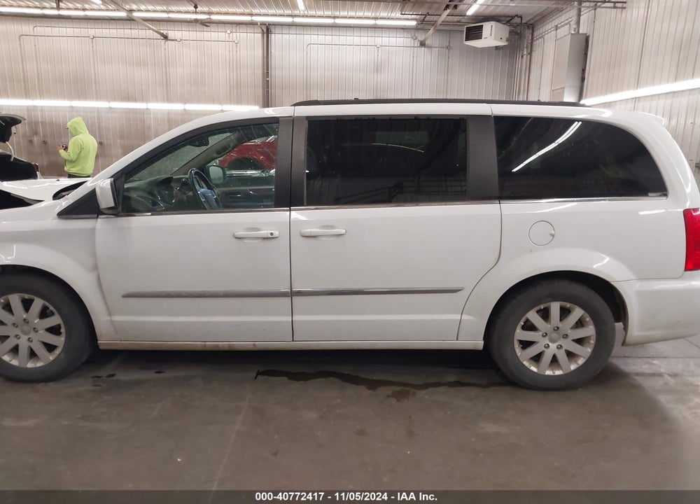 2016 CHRYSLER TOWN & COUNTRY TOURING VIN: 2C4RC1BG1GR186372